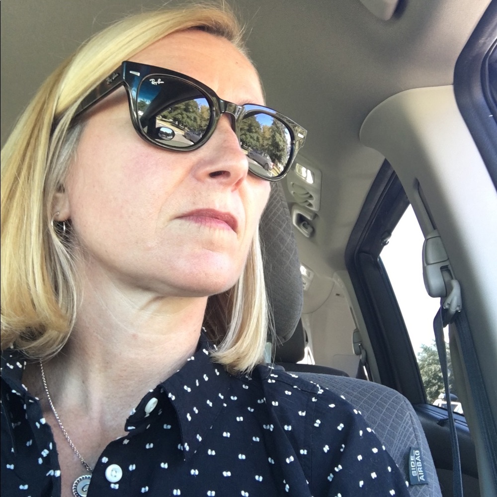 Meet your Posher, Colleen